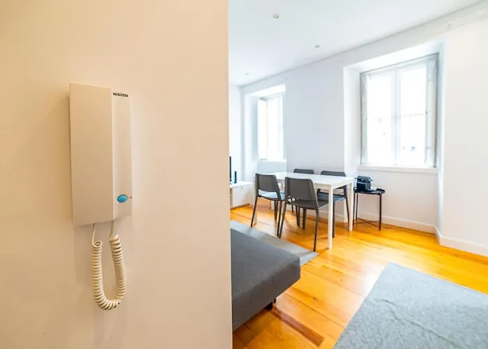 Golden Place - Cacilhas